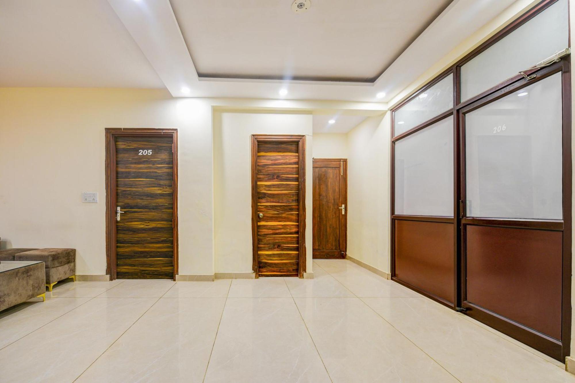 Hotel O Ridge Way Stays Faridabad Exterior foto