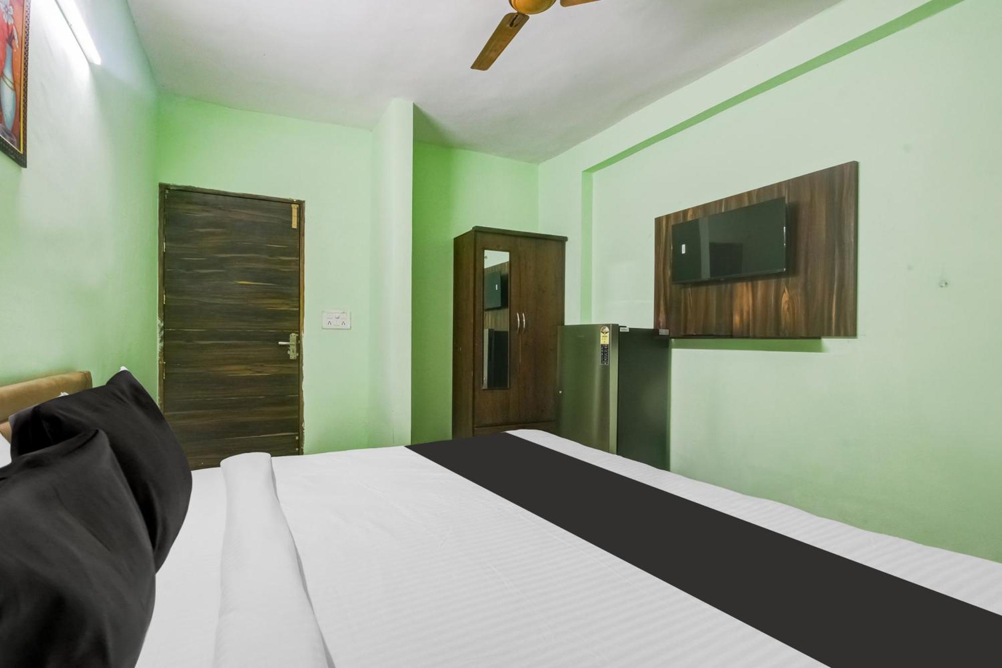 Hotel O Ridge Way Stays Faridabad Exterior foto